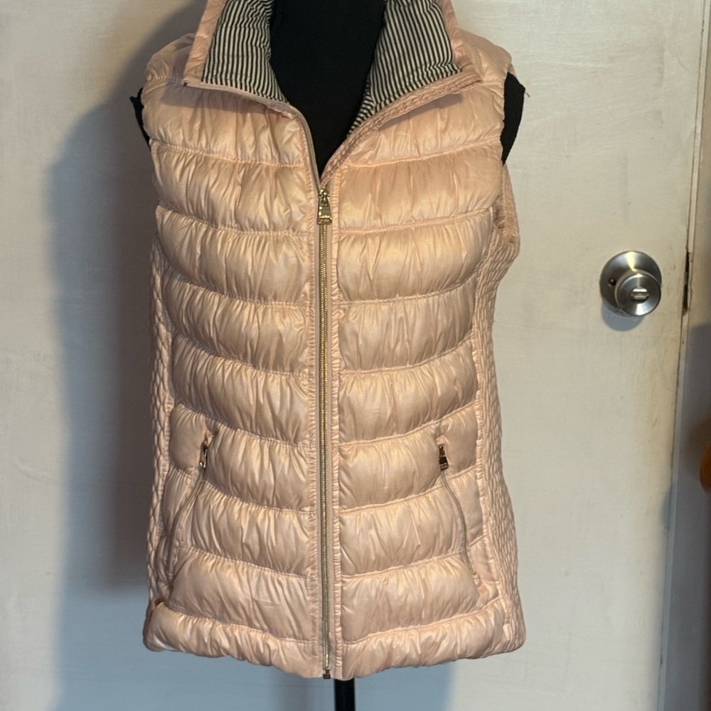 Calvin Klein Light Pink Puffer Vest - Picture 1 of 9